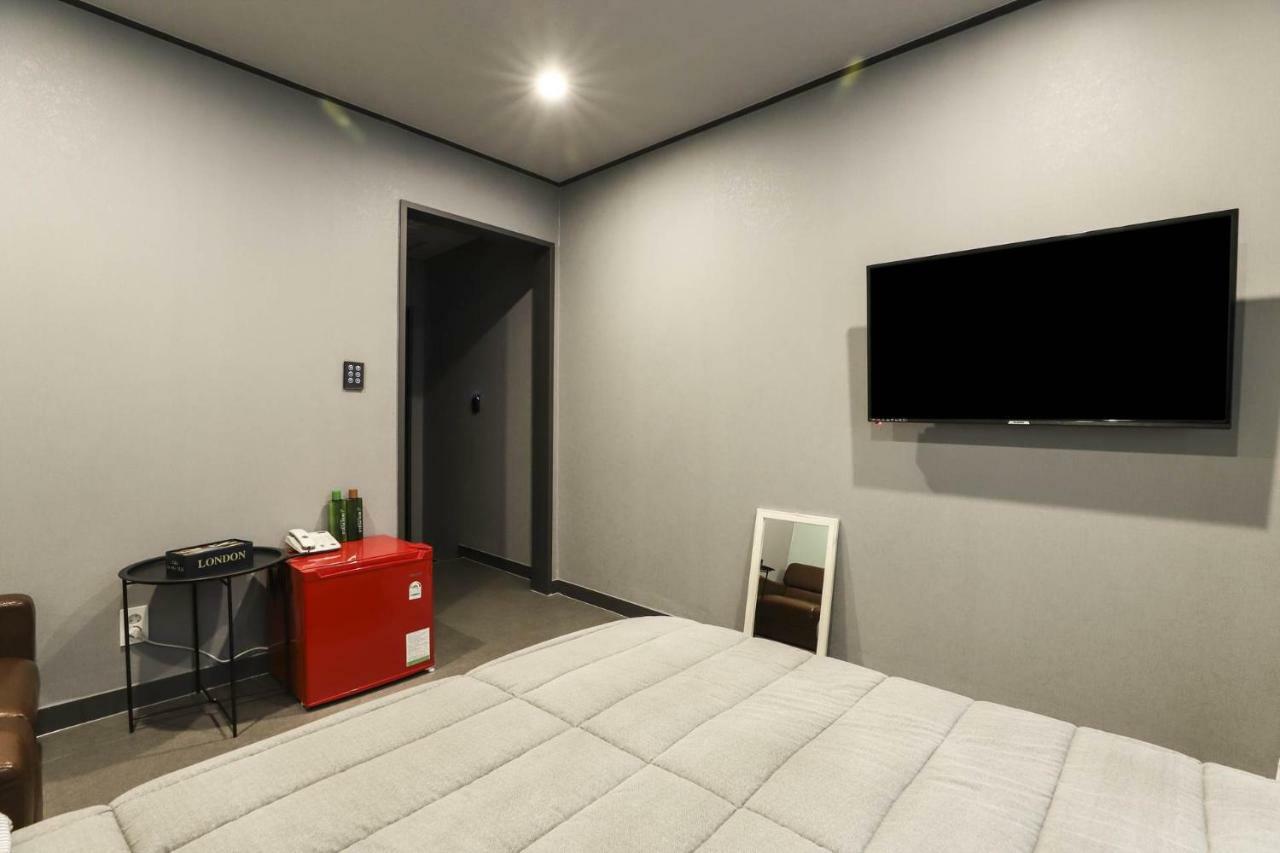 Actor Motel Hanam Luaran gambar